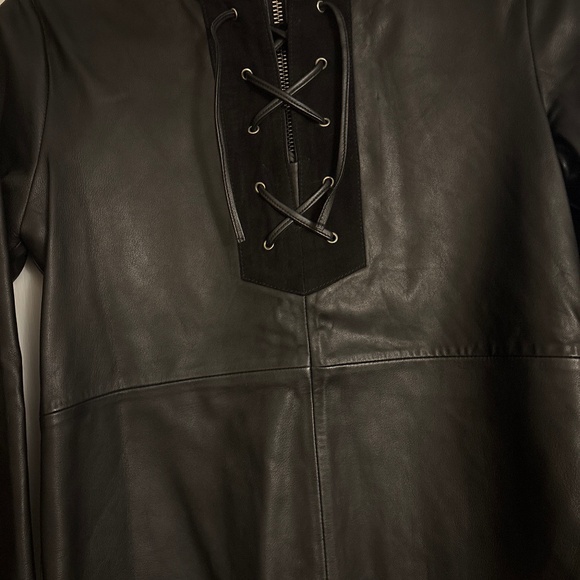 Black leather top back zip up size M or 38 - Picture 1 of 7